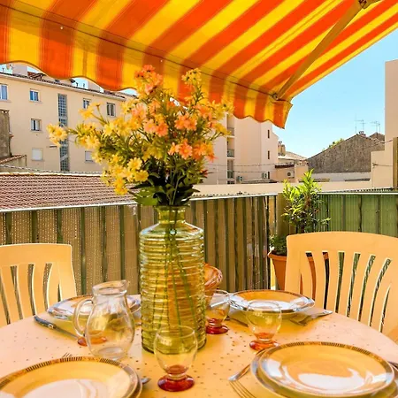 Apartamento T2 Sur Le Port De Avec Garage Sanary-sur-Mer